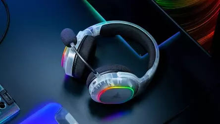 Прозрачные наушники от Razer: привет из начала 2000-х, от которого невозможно оторваться